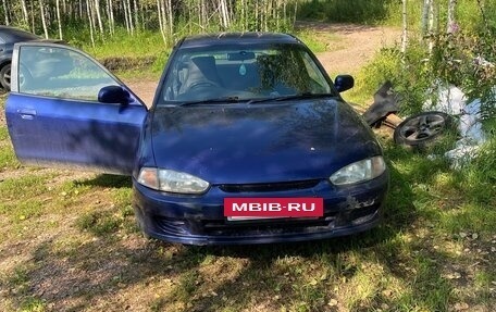 Mitsubishi Mirage VI рестайлинг, 1997 год, 175 000 рублей, 3 фотография