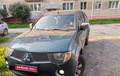 Mitsubishi L200 IV рестайлинг, 2008 год, 900 000 рублей, 1 фотография