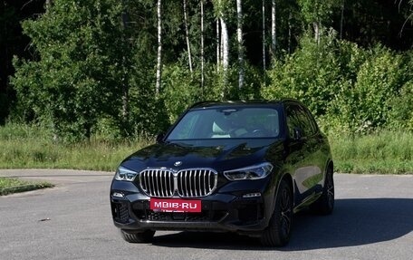 BMW X5, 2020 год, 9 100 000 рублей, 1 фотография
