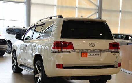 Toyota Land Cruiser 200, 2020 год, 8 000 000 рублей, 12 фотография