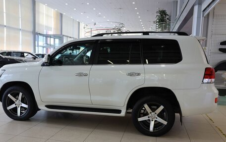 Toyota Land Cruiser 200, 2020 год, 8 000 000 рублей, 13 фотография