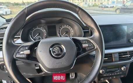 Skoda Rapid II, 2022 год, 1 400 000 рублей, 5 фотография
