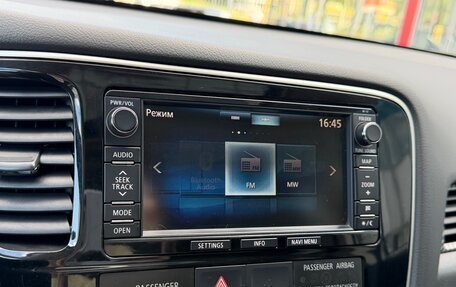 Mitsubishi Outlander III рестайлинг 3, 2013 год, 1 690 000 рублей, 11 фотография