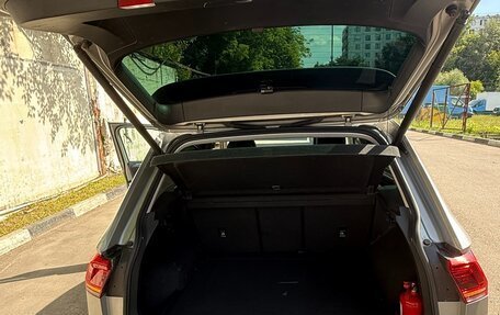 Volkswagen Tiguan II, 2018 год, 2 650 000 рублей, 14 фотография