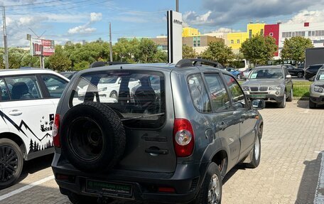 Chevrolet Niva I рестайлинг, 2010 год, 409 000 рублей, 5 фотография