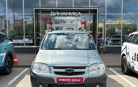 Chevrolet Niva I рестайлинг, 2010 год, 409 000 рублей, 2 фотография