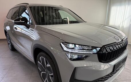 Skoda Kodiaq, 2025 год, 4 100 000 рублей, 3 фотография