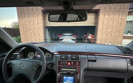 Mercedes-Benz E-Класс, 2000 год, 990 000 рублей, 17 фотография