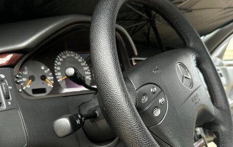 Mercedes-Benz E-Класс, 2000 год, 990 000 рублей, 13 фотография