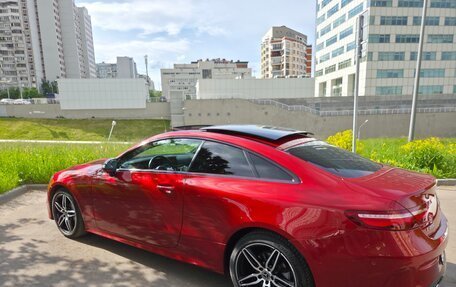 Mercedes-Benz E-Класс, 2018 год, 3 890 000 рублей, 6 фотография
