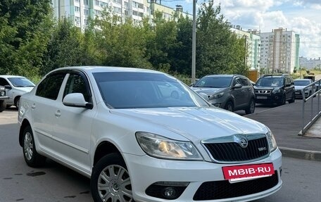 Skoda Octavia, 2012 год, 695 000 рублей, 2 фотография