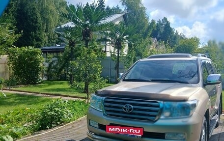 Toyota Land Cruiser 200, 2011 год, 4 000 000 рублей, 2 фотография