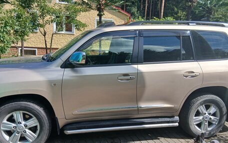 Toyota Land Cruiser 200, 2011 год, 4 000 000 рублей, 10 фотография