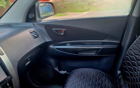 Hyundai Tucson III, 2007 год, 750 000 рублей, 16 фотография