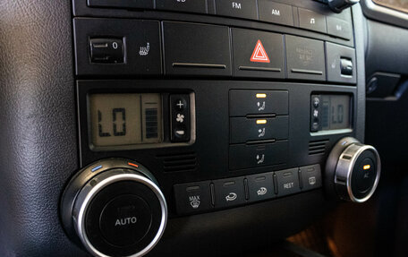 Volkswagen Touareg III, 2007 год, 1 249 000 рублей, 19 фотография