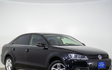 Volkswagen Jetta VI, 2013 год, 899 000 рублей, 2 фотография