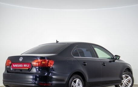 Volkswagen Jetta VI, 2013 год, 899 000 рублей, 5 фотография