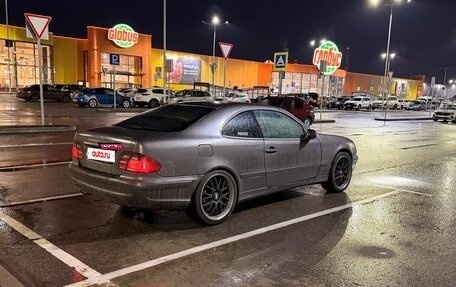 Mercedes-Benz CLK-Класс, 2000 год, 550 000 рублей, 5 фотография