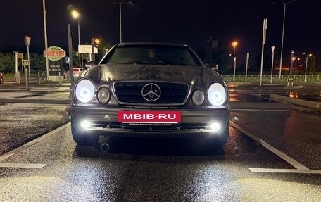 Mercedes-Benz CLK-Класс, 2000 год, 550 000 рублей, 7 фотография