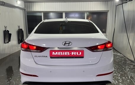 Hyundai Elantra VI рестайлинг, 2018 год, 1 380 000 рублей, 16 фотография