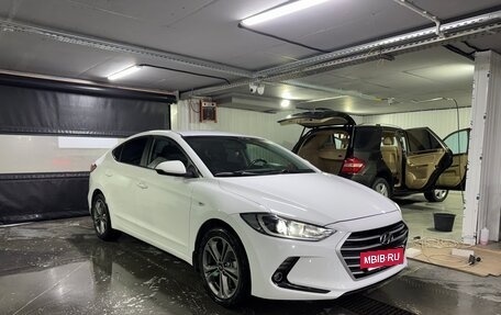 Hyundai Elantra VI рестайлинг, 2018 год, 1 380 000 рублей, 14 фотография
