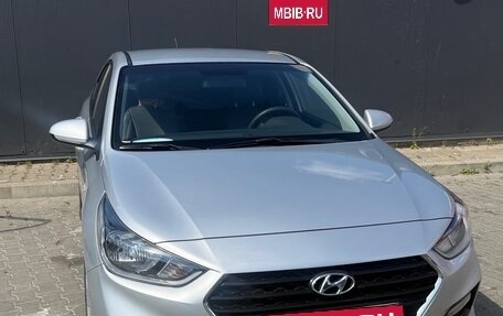 Hyundai Solaris II рестайлинг, 2018 год, 1 520 000 рублей, 5 фотография