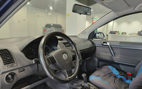 Volkswagen Polo IV рестайлинг, 2007 год, 319 000 рублей, 20 фотография