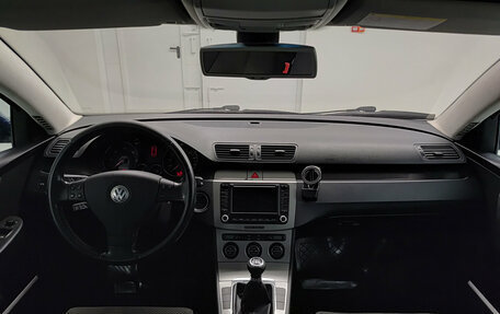 Volkswagen Passat B6, 2006 год, 429 000 рублей, 18 фотография