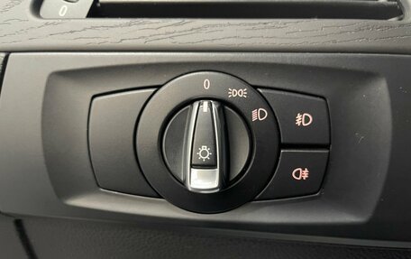 BMW 3 серия, 2010 год, 999 000 рублей, 13 фотография