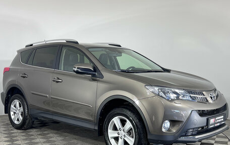Toyota RAV4, 2013 год, 2 492 000 рублей, 3 фотография