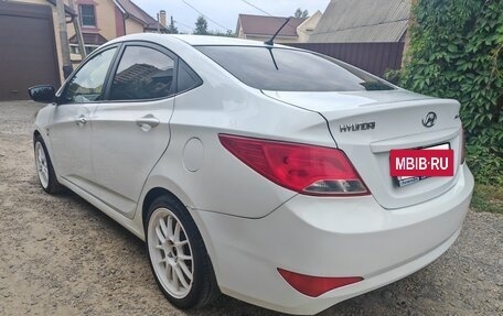 Hyundai Solaris II рестайлинг, 2015 год, 820 000 рублей, 6 фотография