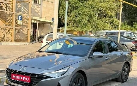 Hyundai Elantra, 2022 год, 1 586 000 рублей, 3 фотография