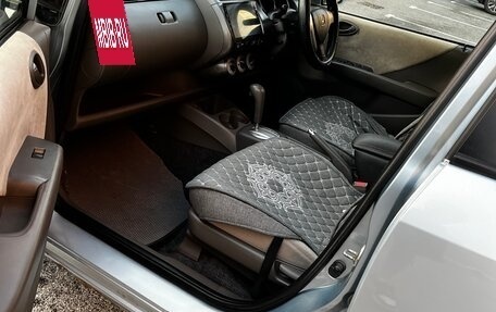 Honda Fit III, 2004 год, 269 999 рублей, 12 фотография