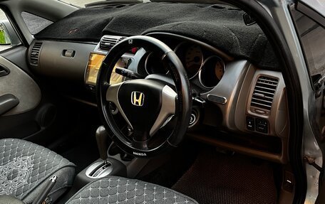 Honda Fit III, 2004 год, 269 999 рублей, 14 фотография