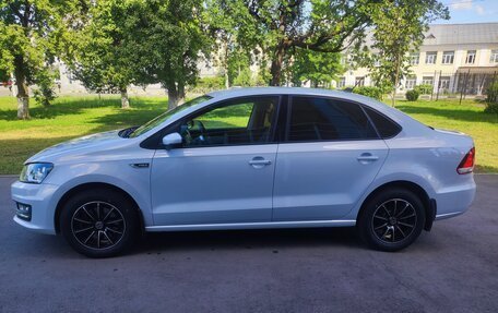 Volkswagen Polo VI (EU Market), 2018 год, 1 385 000 рублей, 3 фотография