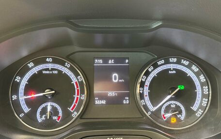 Skoda Karoq I, 2021 год, 2 100 000 рублей, 15 фотография
