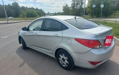 Hyundai Solaris II рестайлинг, 2016 год, 750 000 рублей, 2 фотография