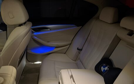 BMW 5 серия, 2018 год, 3 350 000 рублей, 13 фотография