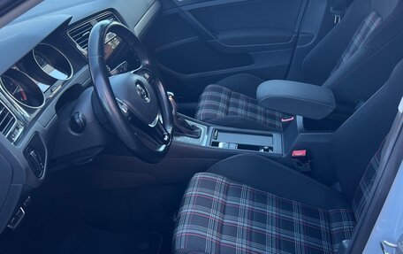 Volkswagen Golf VII, 2018 год, 2 100 000 рублей, 7 фотография