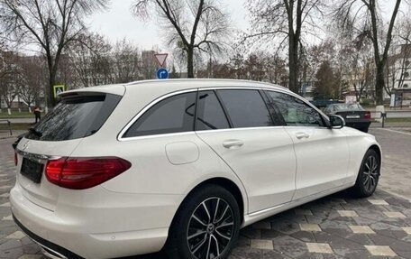 Mercedes-Benz C-Класс, 2019 год, 2 350 000 рублей, 3 фотография