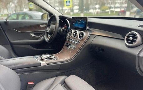 Mercedes-Benz C-Класс, 2019 год, 2 350 000 рублей, 5 фотография