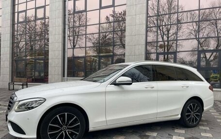 Mercedes-Benz C-Класс, 2019 год, 2 350 000 рублей, 6 фотография