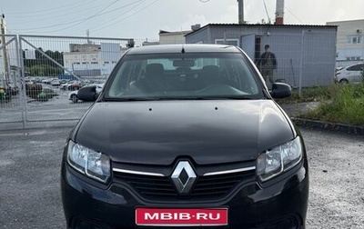 Renault Logan II, 2015 год, 580 000 рублей, 1 фотография