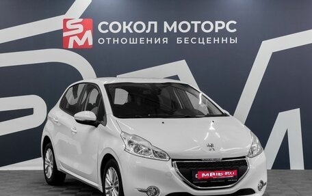 Peugeot 208 II, 2014 год, 779 900 рублей, 1 фотография