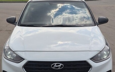 Hyundai Solaris II рестайлинг, 2019 год, 1 100 000 рублей, 1 фотография