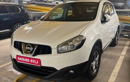 Nissan Qashqai, 2011 год, 1 050 000 рублей, 1 фотография
