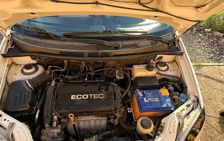 Chevrolet Aveo III, 2010 год, 400 000 рублей, 6 фотография