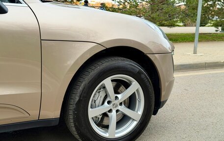 Porsche Macan I рестайлинг, 2014 год, 2 390 000 рублей, 13 фотография