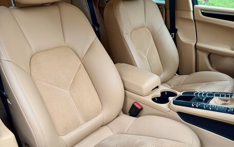 Porsche Macan I рестайлинг, 2014 год, 2 390 000 рублей, 20 фотография