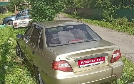 Daewoo Nexia I рестайлинг, 2011 год, 150 000 рублей, 2 фотография
